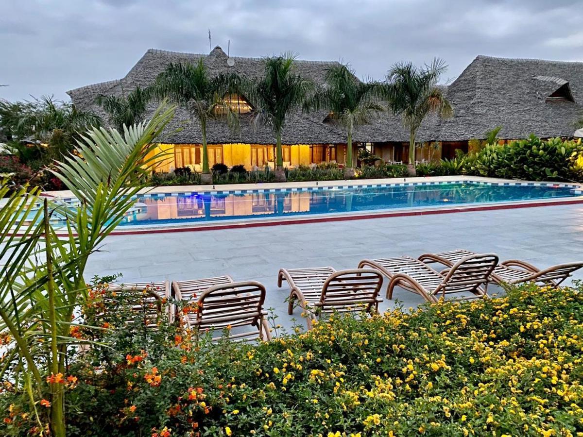 The Last Village Lodge Athi River Exterior photo